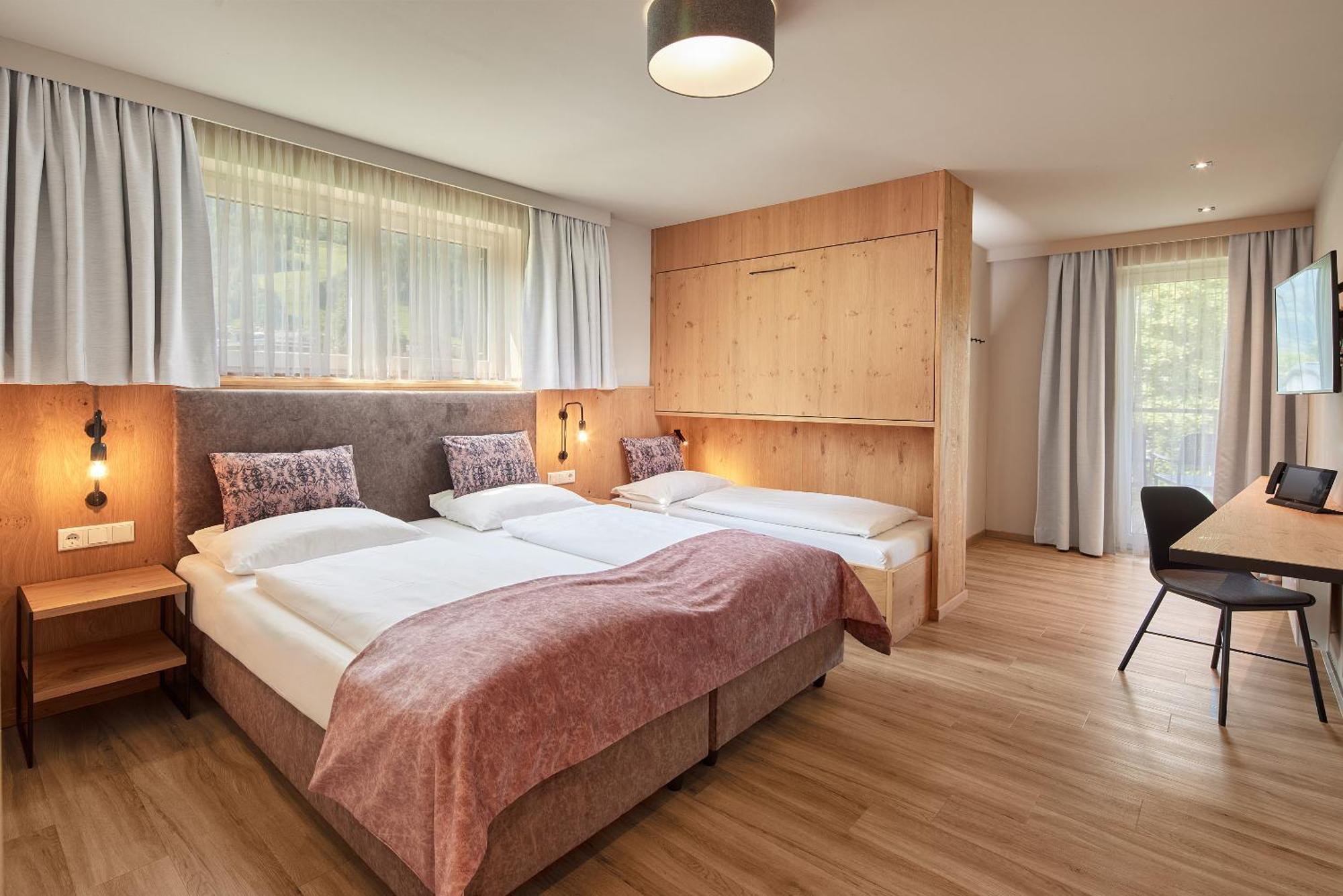 Hotel Sonnblick Kaprun, Salzburg - Including Summer Card ภายนอก รูปภาพ