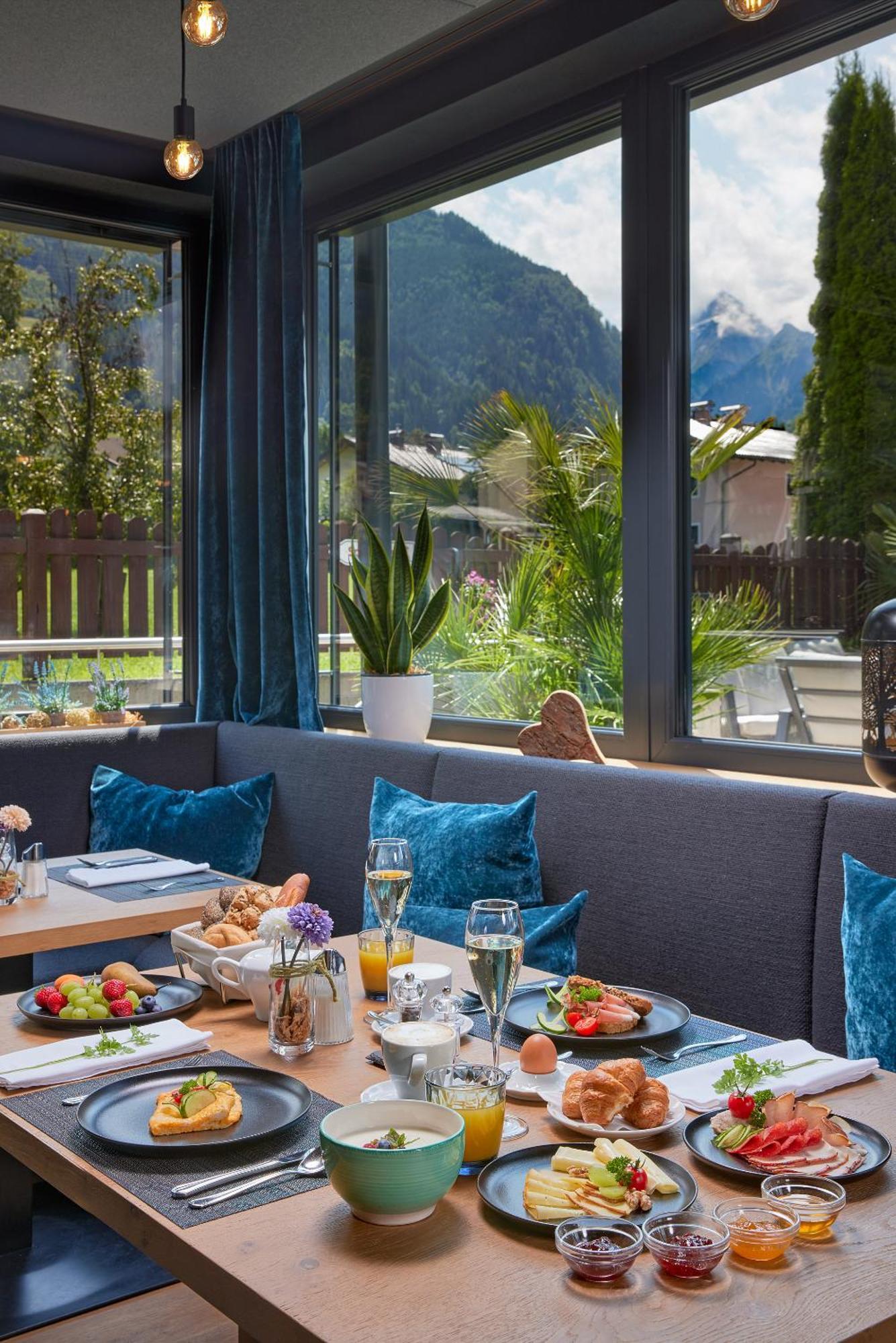 Hotel Sonnblick Kaprun, Salzburg - Including Summer Card ภายนอก รูปภาพ
