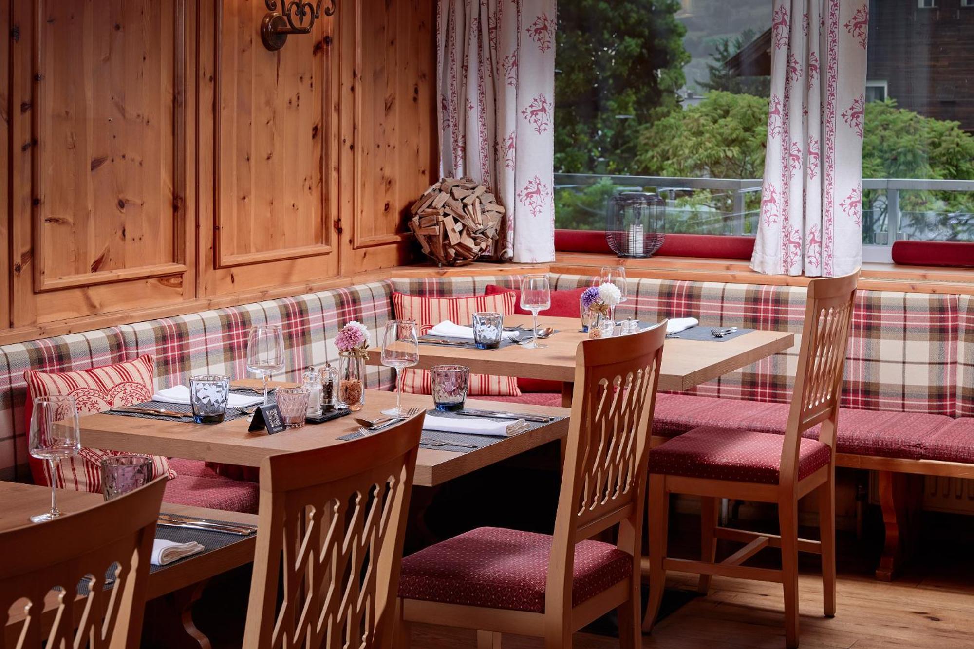 Hotel Sonnblick Kaprun, Salzburg - Including Summer Card ภายนอก รูปภาพ